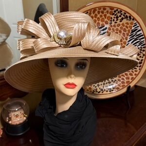 EUC LILY & TAYLOR Elegant Tan Wide-Brim Hat with Pearl Accent